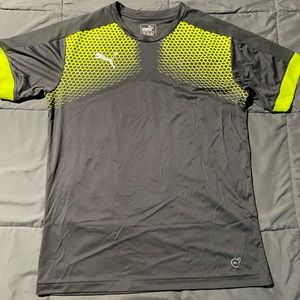 Men’s Puma t-shirt